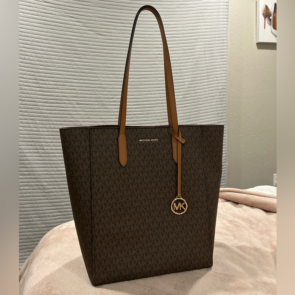 Michael Kors Dark Brown Signature Tote